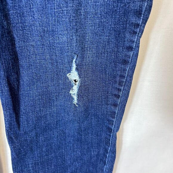 Democracy Blue Medium Wash Mid-Rise Distressed Ab-Solution Cropped Jeans Size 14 - Picture 6 of 15